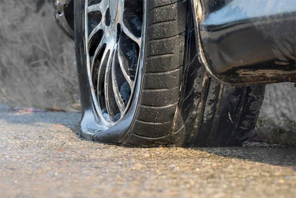 Três razões para substituir os pneus do carro