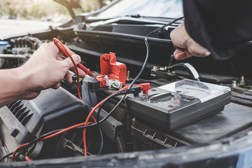 Como escolher a amperagem da bateria automotiva ideal para seu veículo